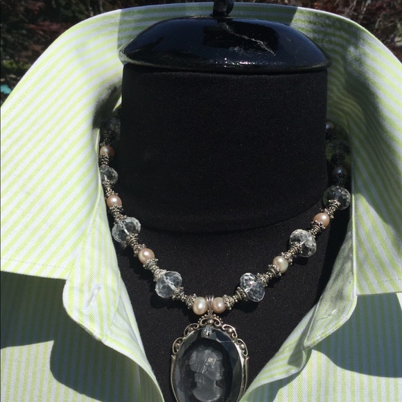 Jewelry - Amazing Quartz Crystal Carved Cameo 925 Necklace